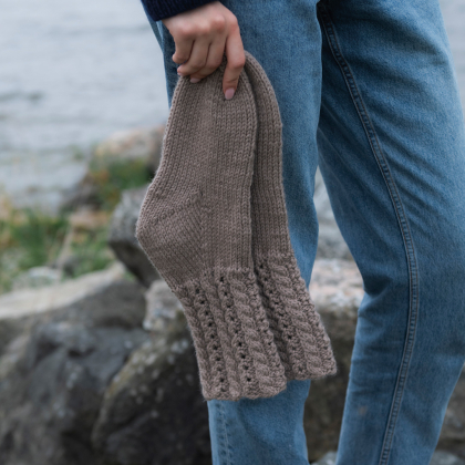 Kobbe - stickade sockor