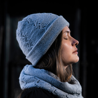 Ässja – stickad mössa