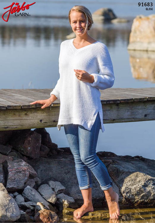 Patentstickad tröja med v-ringning