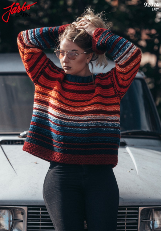 Randig rätstickad damtröja