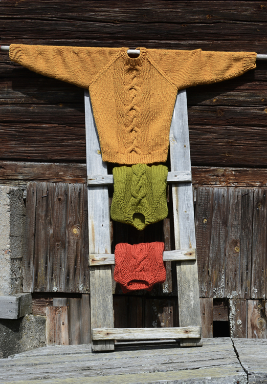 Barntröja med fläta