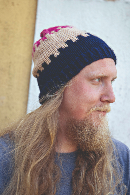 Pusselbitar - lättstickad mössa till stor och liten