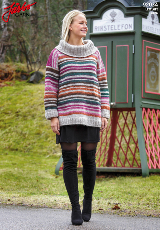 Randig myströja med stor härlig polo