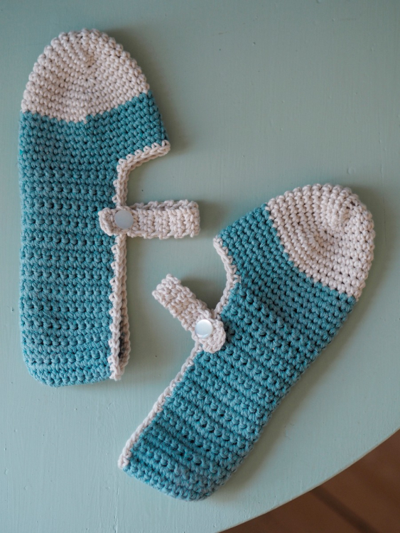 Virkade sommartofflor