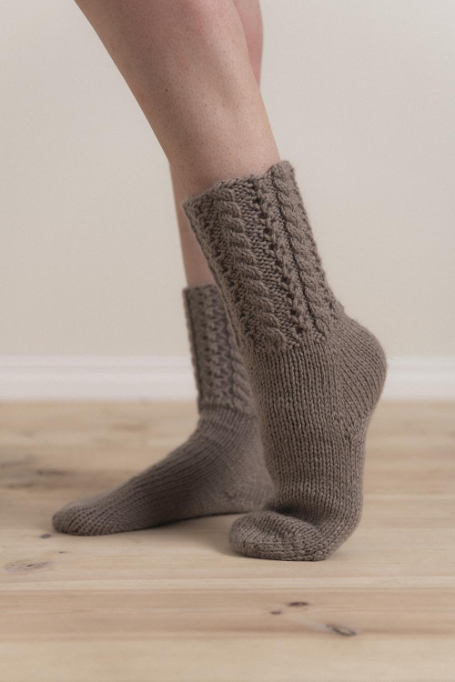 Kobbe - stickade sockor